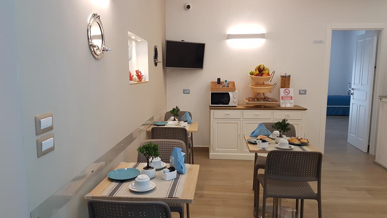 나폴리 Antica Capri B&B 외부 사진